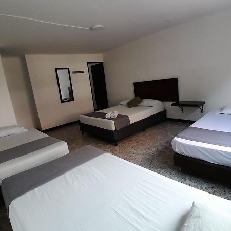 Hotel Palermo Real Медельин Экстерьер фото