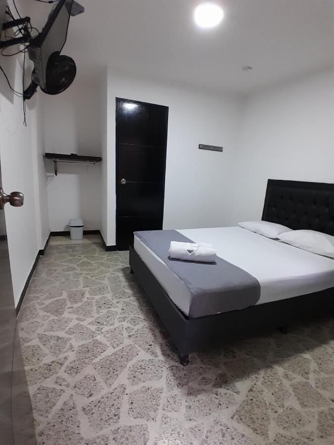Hotel Palermo Real Медельин Экстерьер фото