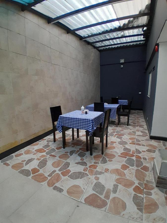 Hotel Palermo Real Медельин Экстерьер фото